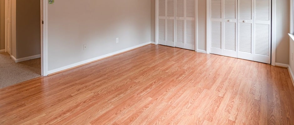 Najczęstsze błędy przy układaniu paneli podłogowych - jak ich uniknąć?