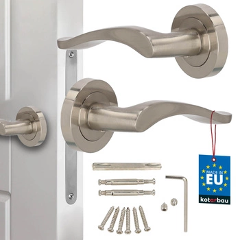 Klamka drzwiowa wewnętrzna krótki szyld dzielony z rozetą satyna