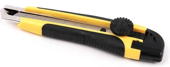 Nóż nożyk do tapet uniwersalny z łamanym ostrzem blokadą kółkiem 18 mm